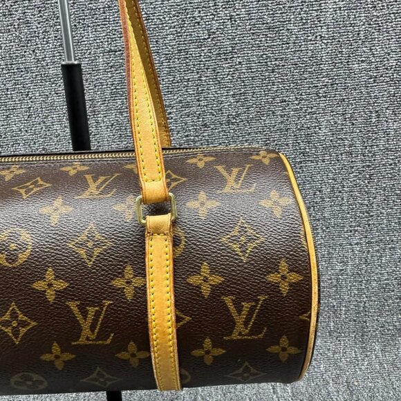 Louis Vuitton Papillion 30 Damier Handbag 675-022725 - Picture 8 of 15